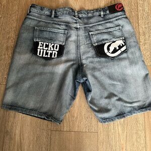 Echo unltd size 42 waist shorts